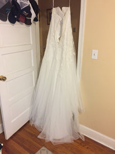 David's Bridal 'Strapless' size 14 new wedding dress back view on hanger
