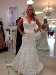 Maggie Sottero '9104' - Maggie Sottero - Nearly Newlywed Bridal Boutique - 10