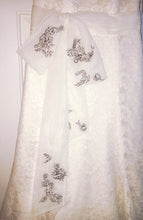 Load image into Gallery viewer, Melissa Sweet &#39;Ambrose&#39; - Melissa Sweet - Nearly Newlywed Bridal Boutique - 9
