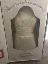 Load image into Gallery viewer, Lian Carlo &#39;Strapless&#39; - Lian Carlo - Nearly Newlywed Bridal Boutique - 4
