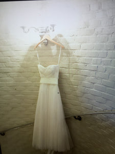 Vera Wang 'Delaney' size 6 used wedding dress front view on hanger