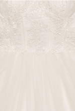 Load image into Gallery viewer, David&#39;s Bridal &#39;Tulle Lace&#39; size 18 new wedding dress close up of fabric
