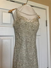 Load image into Gallery viewer, Allure Bridals &#39;C271&#39; size 8 used wedding dress front view on hanger
