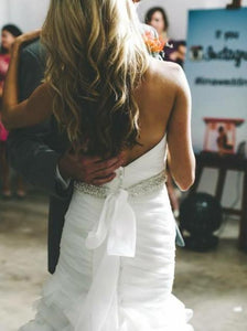 Jim Hjelm 'Allure Romance' size 2 used wedding dress back view on bride