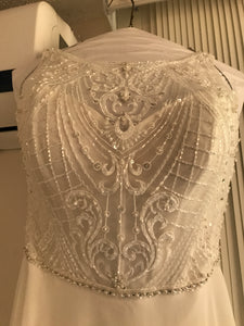 Wtoo 'Hathaway' size 8 used wedding dress front view close up