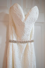 Load image into Gallery viewer, Alvina Valenta &#39;Ti Adora&#39; size 6 used wedding dress front view close up on hanger
