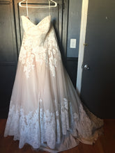 Load image into Gallery viewer, Twirl &#39;Cari&#39; - TWIRL - Nearly Newlywed Bridal Boutique - 2
