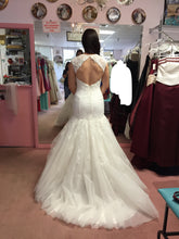 Load image into Gallery viewer, Bonny Bridal &#39;Semi Mermaid&#39; size 6 used wedding dress back view on bride

