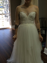 Load image into Gallery viewer, Sarah Seven &#39;Madison&#39; - Sarah Seven - Nearly Newlywed Bridal Boutique - 1
