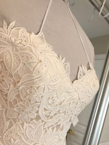 Jim Hjelm 'Tara' size 6 new wedding dress close up of bust area
