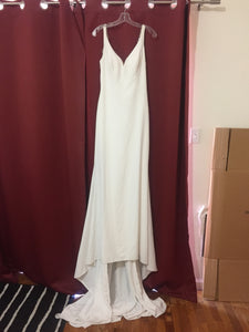 Enzoani 'Lacy' size 8 new wedding dress front view on hanger