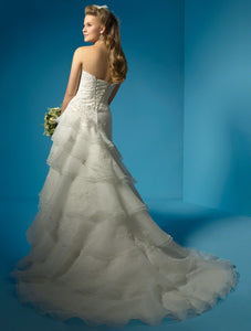 Alfred Angelo '2123' size 16 new wedding dress back view on model