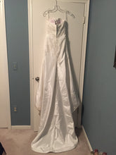 Load image into Gallery viewer, Augusta Jones &#39;A Line&#39; - Augusta Jones - Nearly Newlywed Bridal Boutique - 4

