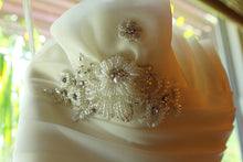 Load image into Gallery viewer, Custom &#39;Classic A-Line&#39; - Custom - Nearly Newlywed Bridal Boutique - 5

