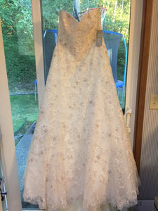 Watters 'WTOO Estelle' size 10 new wedding dress front view on hanger