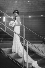 Load image into Gallery viewer, Pronovias &#39;Dietrich&#39; - Pronovias - Nearly Newlywed Bridal Boutique - 4
