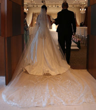 Load image into Gallery viewer, Reem Acra &#39;Prince&#39; - Reem Acra - Nearly Newlywed Bridal Boutique - 3
