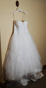 Jewel 'Strapless Tiered Tulle' size 14 used wedding dress front view on hanger