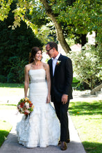Load image into Gallery viewer, Rivini &#39;Glacia&#39; - Rivini - Nearly Newlywed Bridal Boutique - 3
