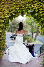 Load image into Gallery viewer, Rivini &#39;Glacia&#39; - Rivini - Nearly Newlywed Bridal Boutique - 5
