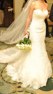 Pronovias A-line Lace Wedding Dress - Pronovias - Nearly Newlywed Bridal Boutique - 1