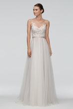 Load image into Gallery viewer, Watters &#39;Azriel&#39; size 12 used wedding dress front view on model
