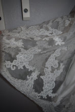 Load image into Gallery viewer, Maggie Sottero &#39;Cynthia&#39; size 14 new wedding dress view of lace material
