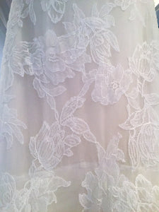 Vera Wang 'Leda' size 6 used wedding dress close up of fabric