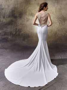 Enzoani 'Lacy' size 8 new wedding dress back view on model