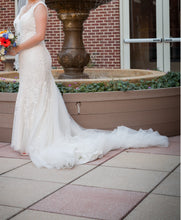 Load image into Gallery viewer, Mori Lee &#39;Madeline Gardener&#39; size 10 new wedding dress side view on bride
