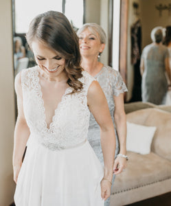 BHLDN 'Taryn' size 2 used wedding dress front view on bride