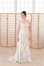 Load image into Gallery viewer, Modern Trousseau &#39;Autumn&#39; - Modern Trousseau - Nearly Newlywed Bridal Boutique - 1
