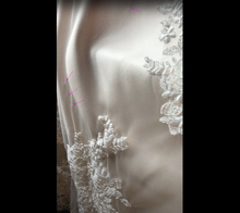 Load image into Gallery viewer, Maggie Sottero &#39;Melanie&#39; 4MS061
