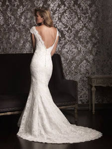 Allure Bridals '9000' size 6 used wedding dress back view on model