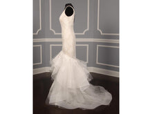 Load image into Gallery viewer, Monique Lhuillier &#39;Teagan&#39; - Monique Lhuillier - Nearly Newlywed Bridal Boutique - 7

