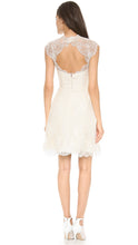 Load image into Gallery viewer, Monique Lhuillier &#39;Alessia Lace&#39; - Monique Lhuillier - Nearly Newlywed Bridal Boutique - 2
