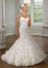 Load image into Gallery viewer, Mori Lee &#39;1619&#39; - Mori Lee - Nearly Newlywed Bridal Boutique - 2
