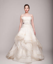 Load image into Gallery viewer, Rivini &#39;Giselle&#39; Ball Gown - Rivini - Nearly Newlywed Bridal Boutique - 4
