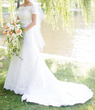 Load image into Gallery viewer, Pronovias &#39;LeTour&#39; - Pronovias - Nearly Newlywed Bridal Boutique - 3
