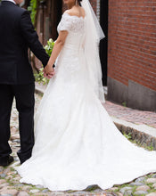 Load image into Gallery viewer, Pronovias &#39;LeTour&#39; - Pronovias - Nearly Newlywed Bridal Boutique - 4
