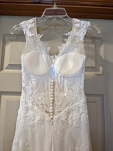 Load image into Gallery viewer, Bridal Gown Studio &#39;Sleeveless Chantilly Lace Sheath SGDOL1&#39;
