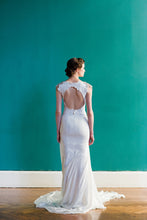 Load image into Gallery viewer, Carol Hannah &#39;Pemberley&#39; size 12 sample wedding dress back view on model

