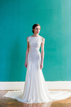 Load image into Gallery viewer, Carol Hannah &#39;Pemberley&#39; size 12 sample wedding dress front view on model
