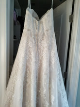 Load image into Gallery viewer, Justin Alexander &#39;Lace&#39; size 12 sample wedding dress back view on hanger
