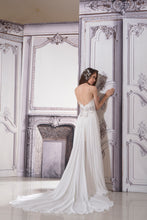 Load image into Gallery viewer, Pnina Tornai &#39;4332&#39; size 8 new wedding dress back view on model
