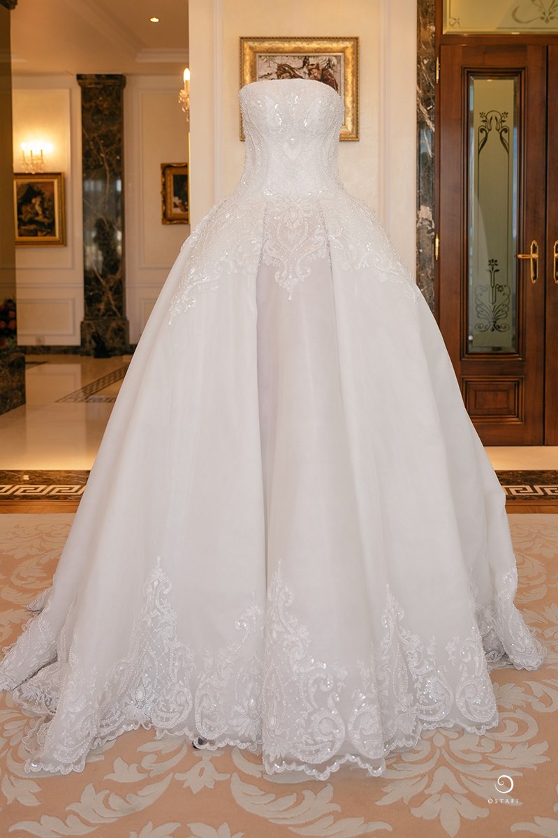 Jacy Kay 'Custom' size 6 used wedding dress front view on hanger