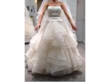 Load image into Gallery viewer, Rivini &#39;Waverly&#39; size 8 used wedding dress front view on bride
