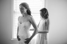 Load image into Gallery viewer, Jenny Lee &#39;Fall 1623&#39; size 4 used wedding dress front view on bride
