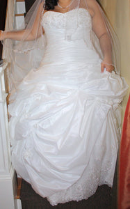 Maggie Sottero 'Sabelle' size 14 used wedding dress front view on bride