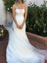 Load image into Gallery viewer, Ines Di Santo &#39;Hannah&#39; - Ines Di Santo - Nearly Newlywed Bridal Boutique - 4
